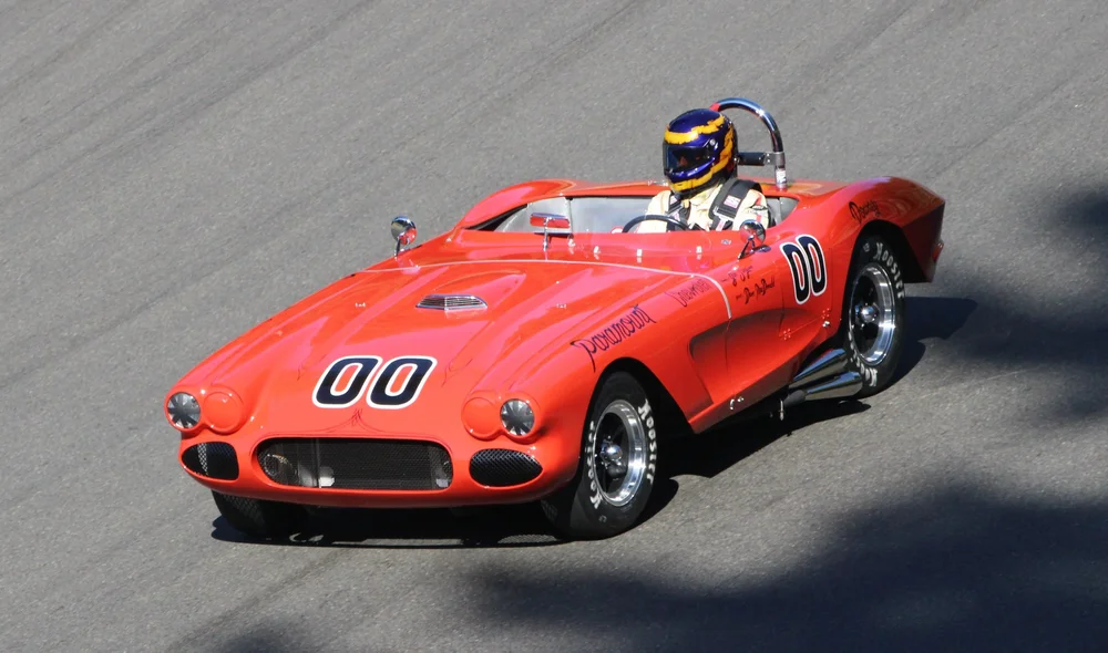 00 1961 MacDonald Corvette Special — Old Yeller II